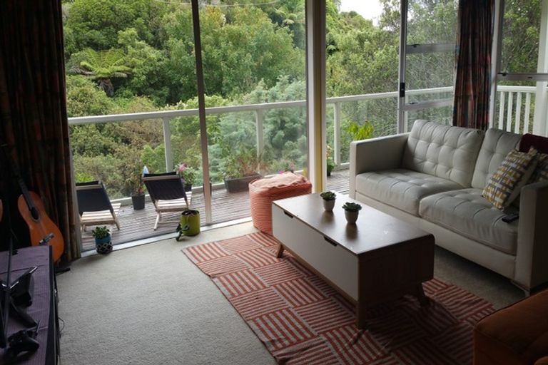 Photo of property in 11b Kamla Way, Khandallah, Wellington, 6035