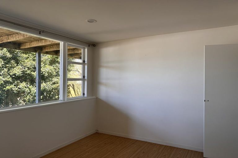 Photo of property in 211a Sunnynook Road, Wairau Valley, Auckland, 0627