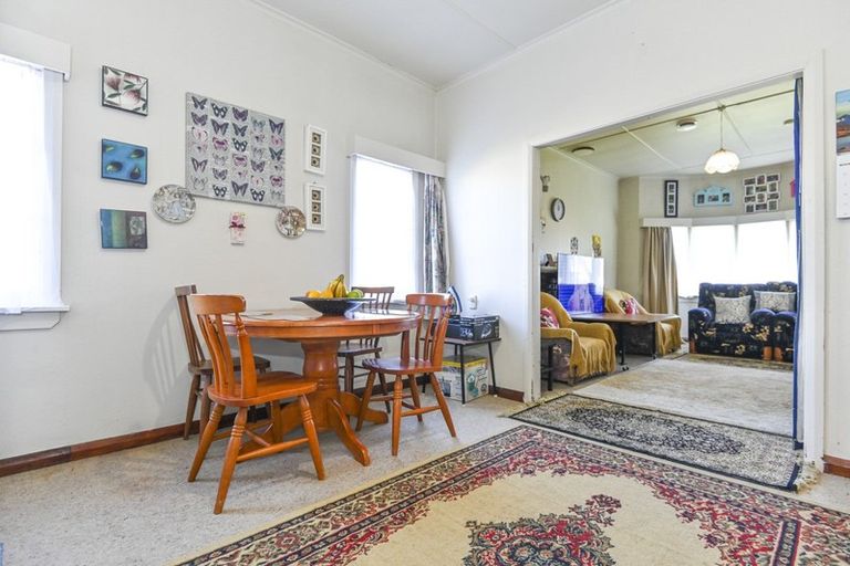 Photo of property in 706 Avenue Road East, Parkvale, Hastings, 4122