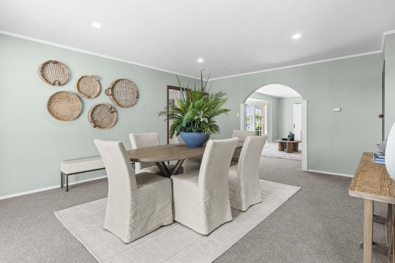 Photo of property in 76a Mangorei Road, Strandon, New Plymouth, 4312