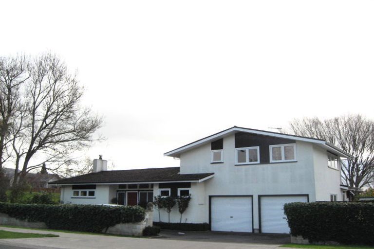 Photo of property in 48 Iona Road, Havelock North, 4130