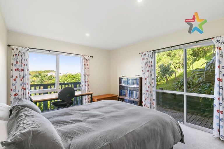 Photo of property in 43d Wye Street, Island Bay, Wellington, 6023