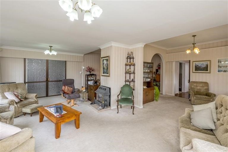 Photo of property in 35 York Street, Levin, 5510