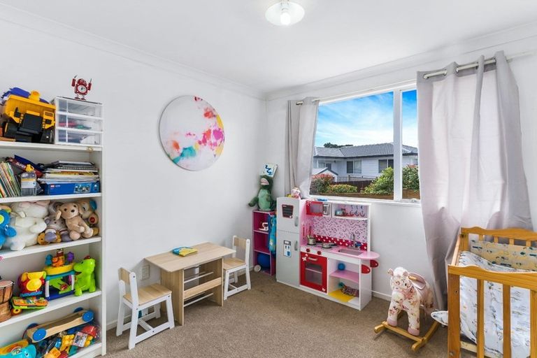 Photo of property in 44 Childers Road, Ranui, Auckland, 0612