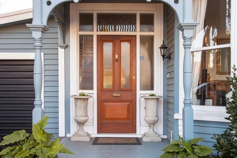 Photo of property in 73 Caledonian Road, St Albans, Christchurch, 8014