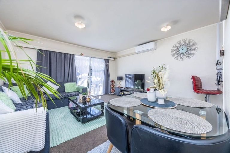 Photo of property in 6/57a Wallace Road, Papatoetoe, Auckland, 2025