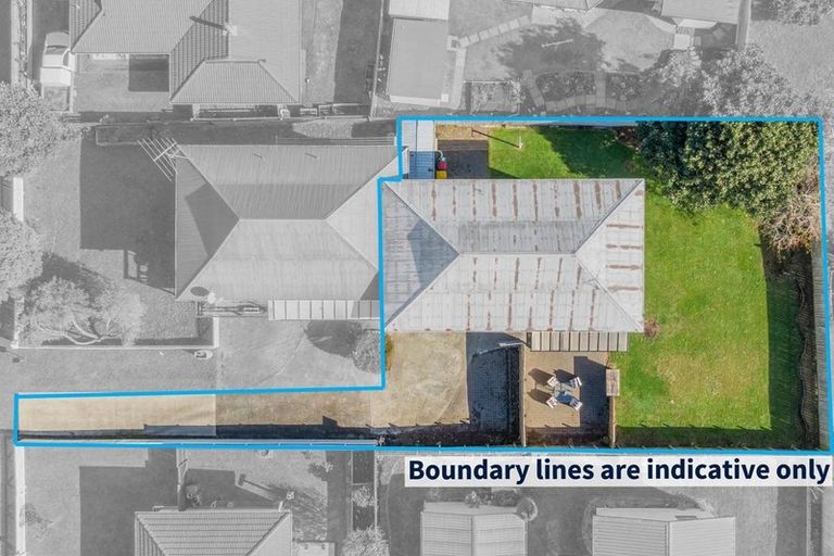 Photo of property in 2/4 Albert Street, Papakura, 2110