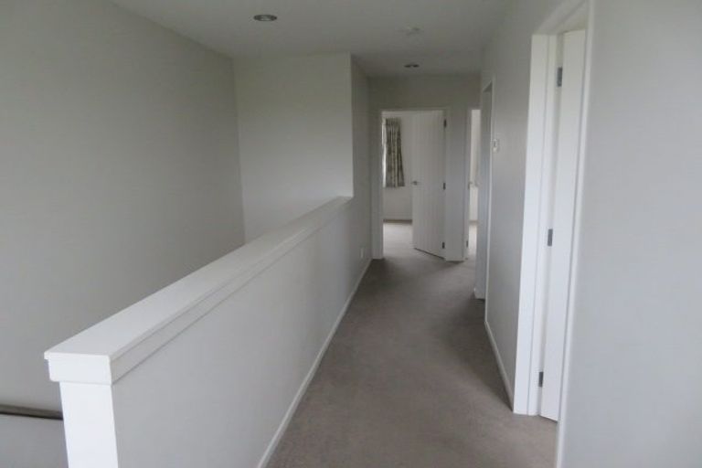 Photo of property in 70 Pencaitland Drive, Flat Bush, Auckland, 2019