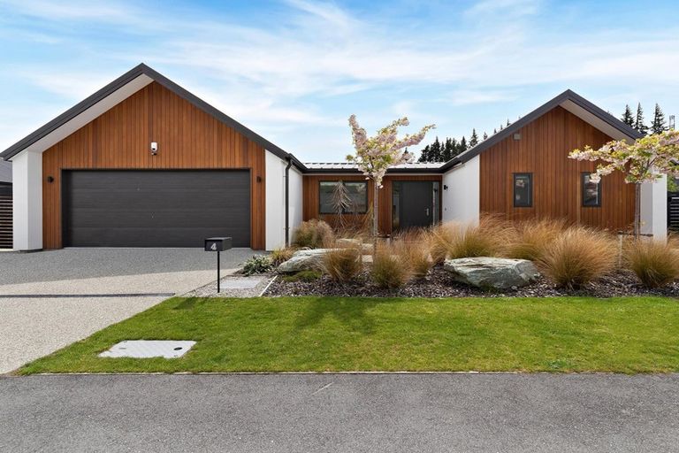 Photo of property in 4 Peasmoor Road, Lower Shotover, Queenstown, 9304