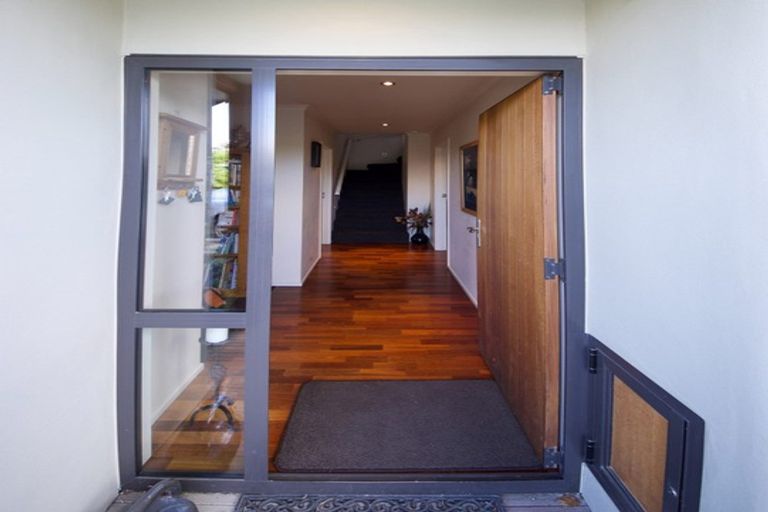 Photo of property in 20 Frye Crescent, Albert Town, Wanaka, 9305
