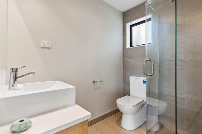 Photo of property in 33a St James Avenue, Helensville, 0800