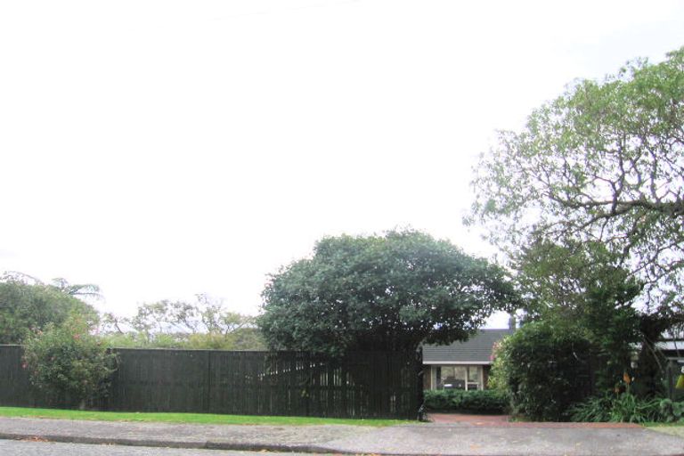 Photo of property in 8 Tui Crescent, Waikanae, 5036