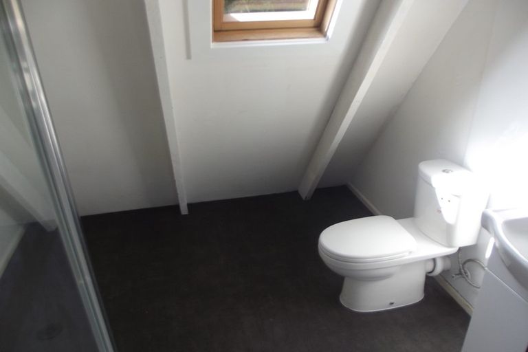 Photo of property in 81 Hazlewood Avenue, Karori, Wellington, 6012