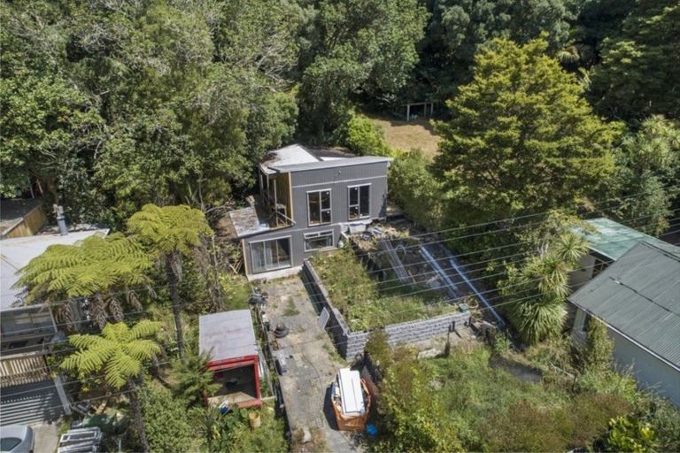 Photo of property in 37 Western Road, Laingholm, Auckland, 0604