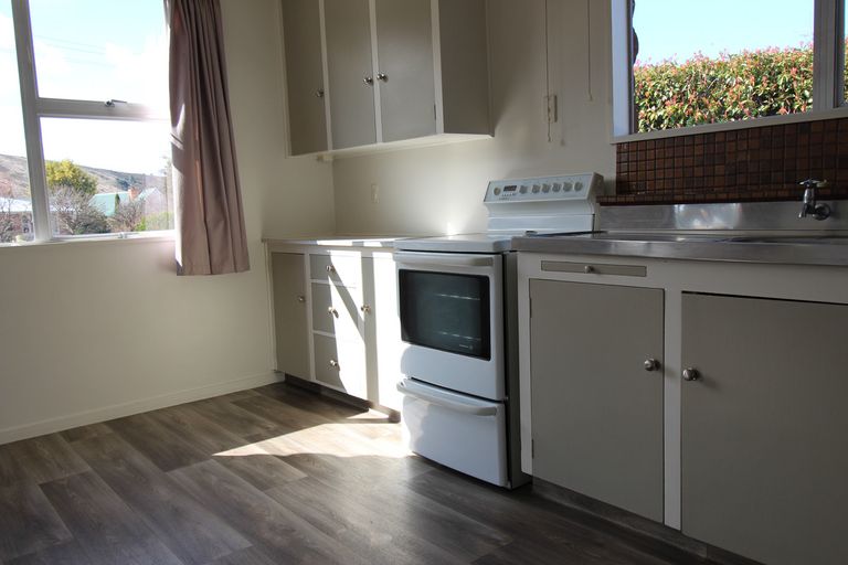 Photo of property in 127 Hazlett Street, Clyde, 9330