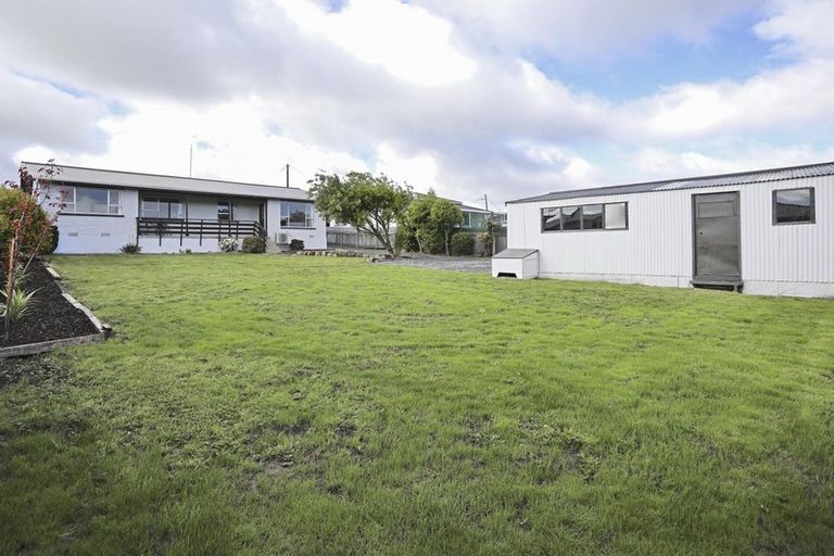 Photo of property in 22 Enniskillen Street, Clifton, Invercargill, 9812
