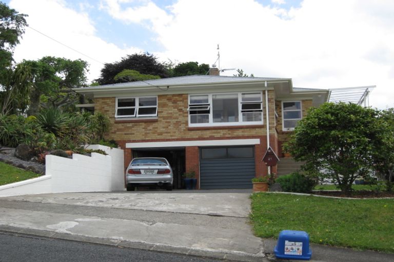 Photo of property in 21 Anzac Road, Pukekohe, 2120