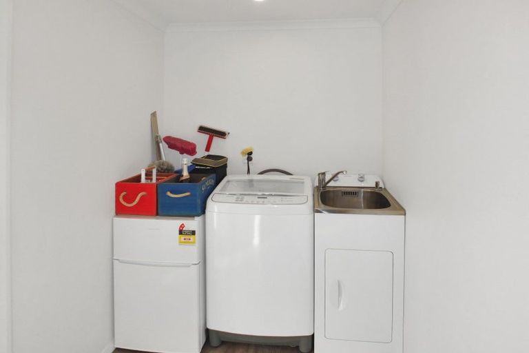 Photo of property in 53 Pratt Avenue, Foxton Beach, Foxton, 4815