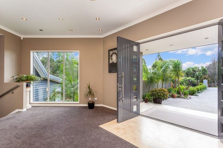 Photo of property in 111 Wirihana Road, Titirangi, Auckland, 0604