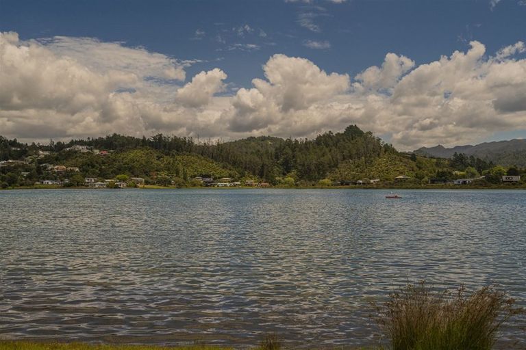 Photo of property in 10 Marquet Place, Tairua, 3508