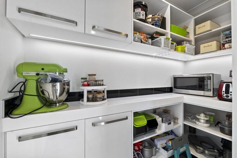 Photo of property in 3 Ponderosa Place, Opunake, 4616