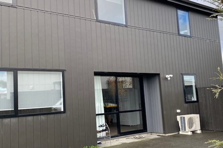 Photo of property in 10 Ara Reti, Mangere, Auckland, 2022