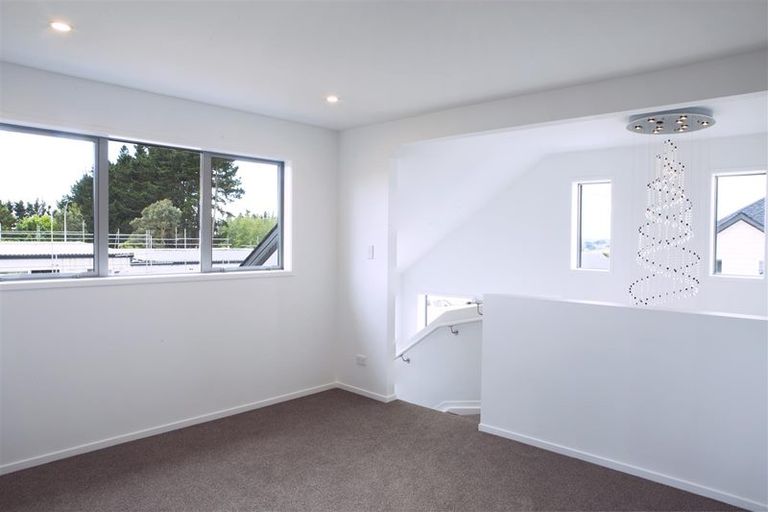 Photo of property in 22 Waitahu Rise, Pukekohe, 2120