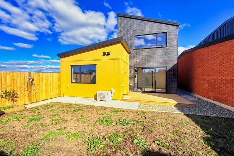 Photo of property in 26 Stableford Crescent, Opaheke, 2113