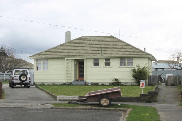 Photo of property in 18 Bisson Place, Maraenui, Napier, 4110