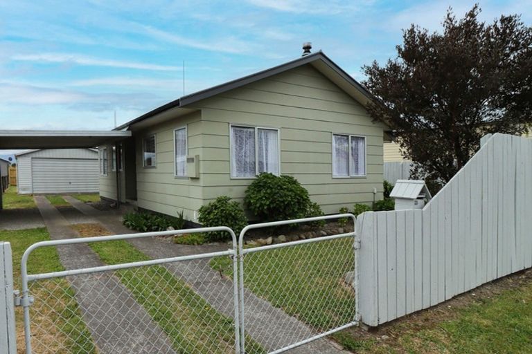 Photo of property in 23 River Road, Masterton, 5810
