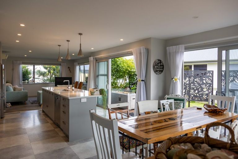 Photo of property in 41 Longreach Drive, Cooks Beach, Whitianga, 3591