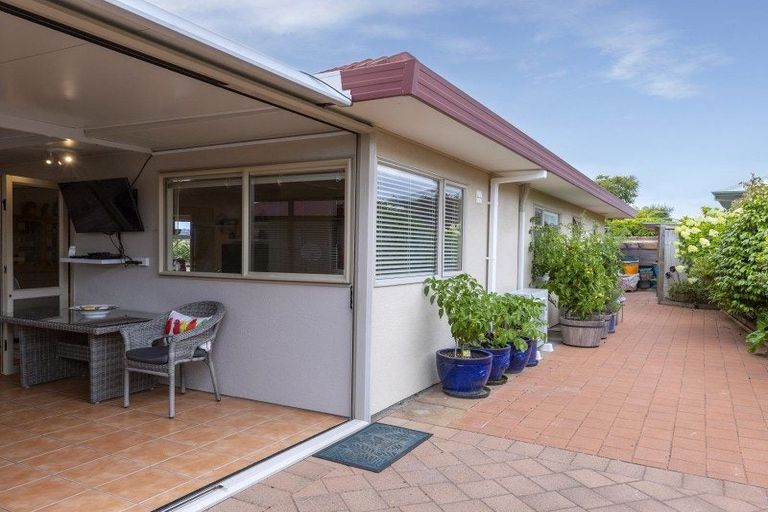 Photo of property in 17 Whetu Place, Nukuhau, Taupo, 3330