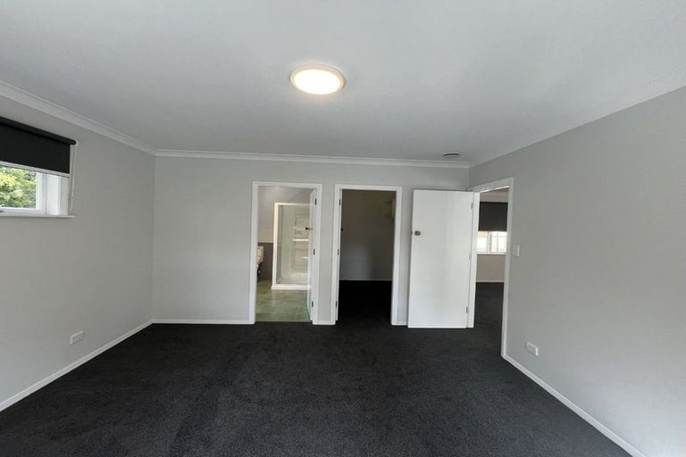 Photo of property in 141 Kawiu Road, Levin, 5510