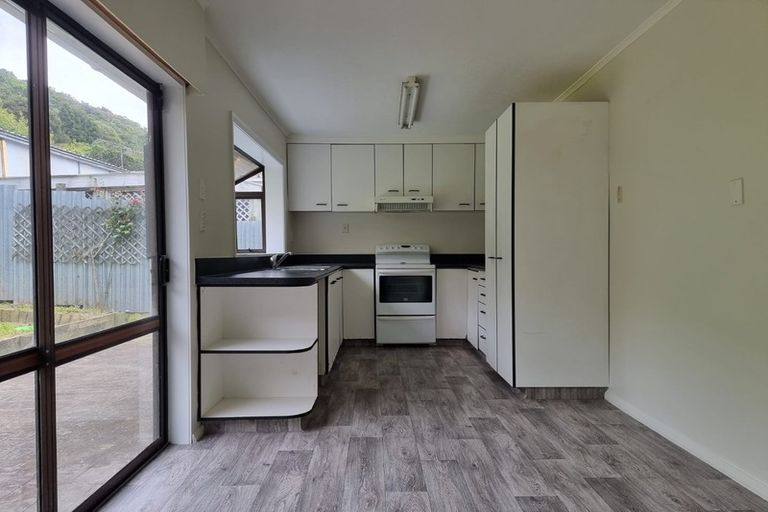 Photo of property in 16 Bledisloe Crescent, Wainuiomata, Lower Hutt, 5014