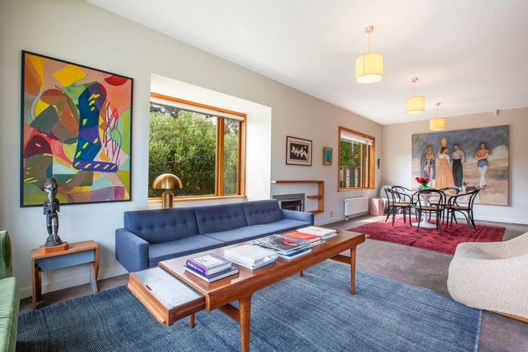 Photo of property in 17 Dover Street, Island Bay, Wellington, 6023