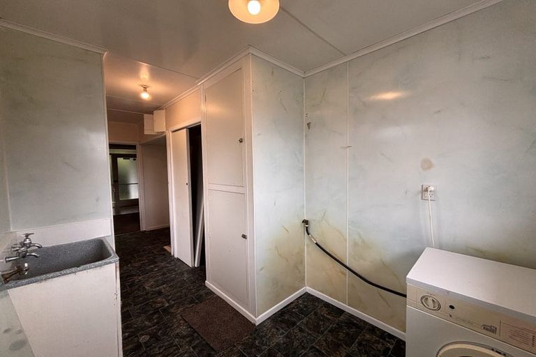 Photo of property in 82 Aotea Crescent, Tokoroa, 3420