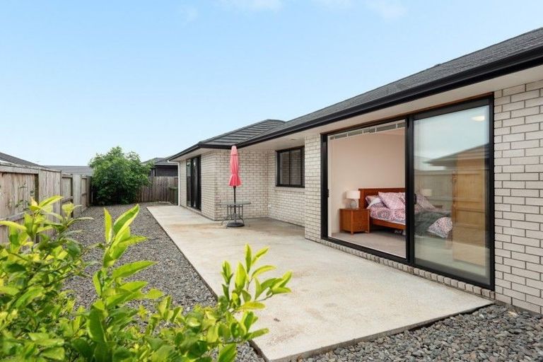 Photo of property in 15 Kanono Close, Papamoa Beach, Papamoa, 3118