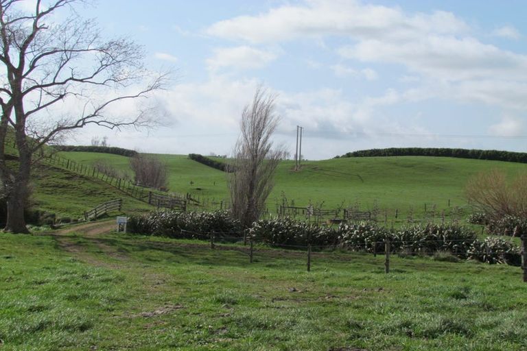 Photo of property in 7 Austin Road, Normanby, Hawera, 4673