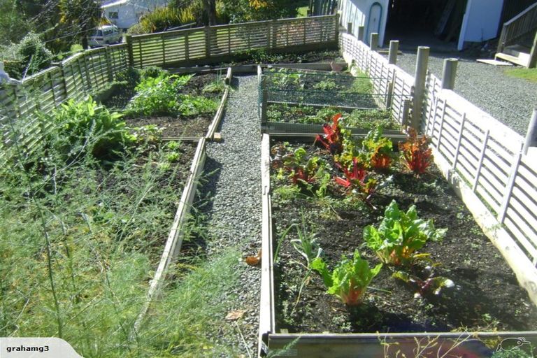 Photo of property in 20 Willow Place, Horahora, Whangarei, 0110