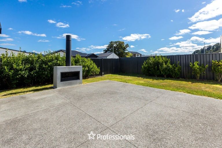 Photo of property in 20 Salisbury Crescent, Wallaceville, Upper Hutt, 5018