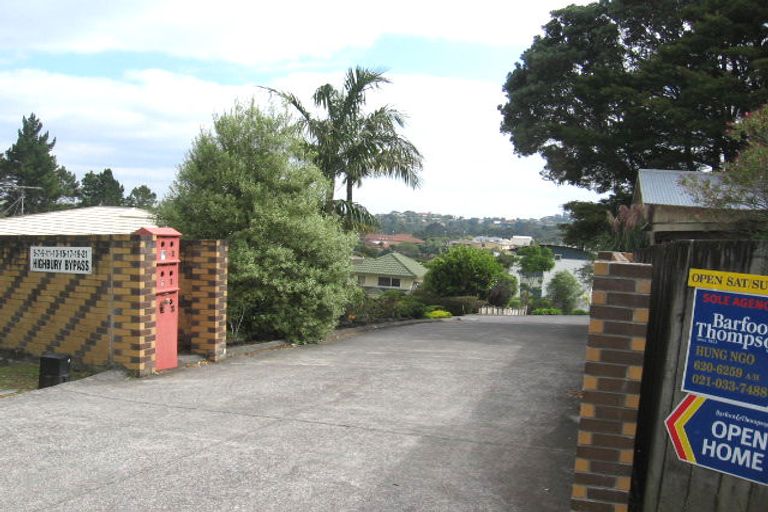 Photo of property in 21 Highbury Bypass, Birkenhead, Auckland, 0626