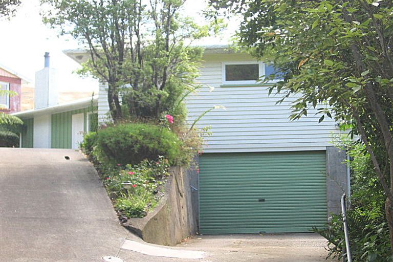 Photo of property in 33 Spencer Street, Crofton Downs, Wellington, 6035