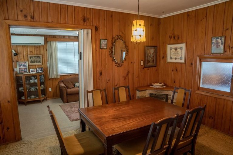 Photo of property in 60 Coverdale Street, Onekawa, Napier, 4110