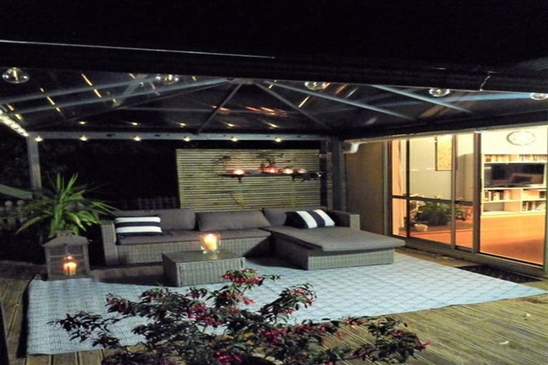 Photo of property in 11 The Anchorage, Whitby, Porirua, 5024