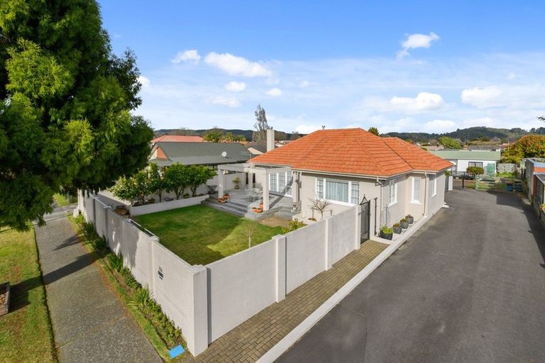 Photo of property in 12a Robertson Street, Glenholme, Rotorua, 3010