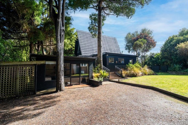 Photo of property in 84 Ruru Avenue, Otatara, Invercargill, 9879