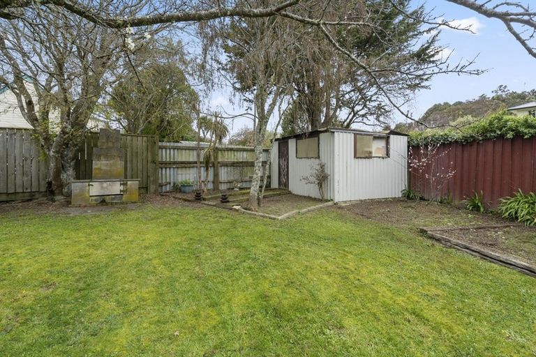 Photo of property in 9a Heretaunga Square, Silverstream, Upper Hutt, 5019