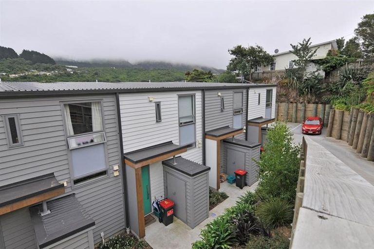 Photo of property in 4/7 Handyside Street, Tawa, Wellington, 5028