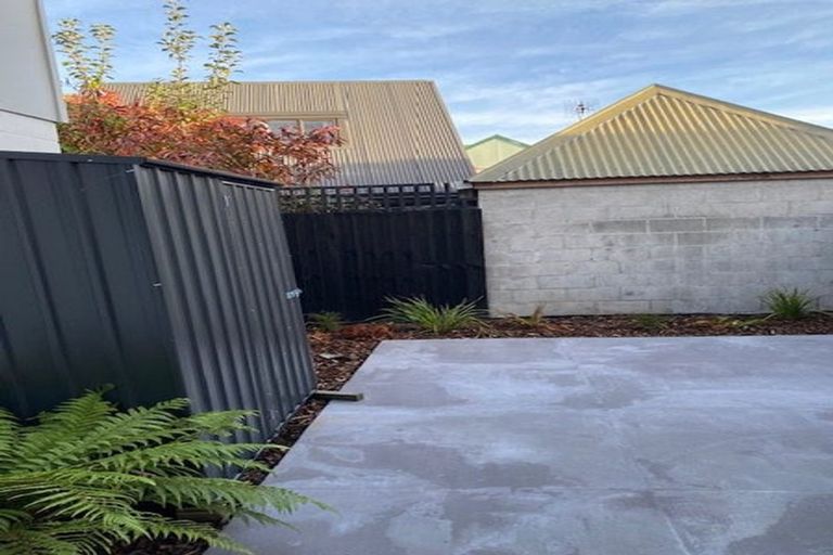 Photo of property in 2/129 Champion Street, Edgeware, Christchurch, 8013