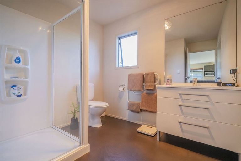 Photo of property in 1 Kenneth Avenue, Whitianga, 3510